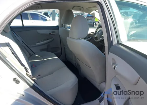 2010 Toyota Corolla Le z USA, uszkodzony, nr VIN 2T1BU4EE2AC529126